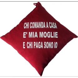 CUSCINO CON VENTOSA IN COTONE COLORE ROSSO F.TO 20x20 CON IMBOTTITURA
